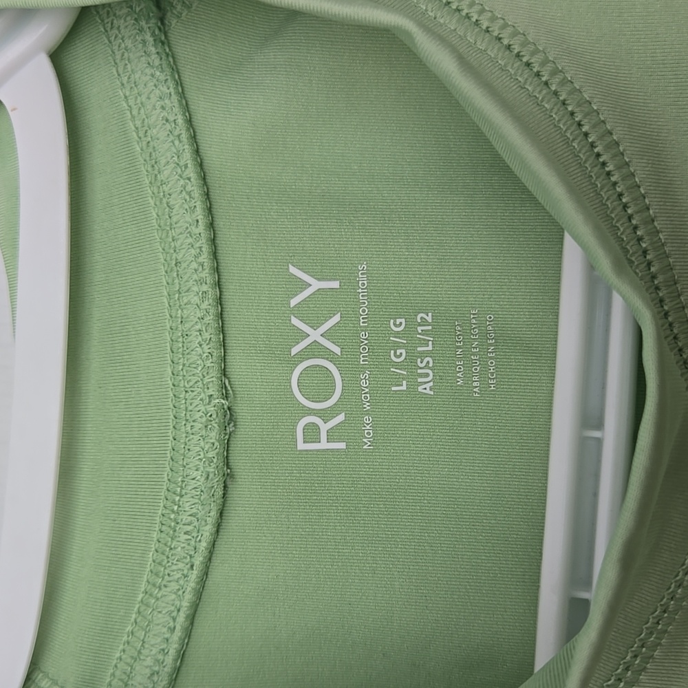 Roxy Rash Guard - Picture 5 of 8